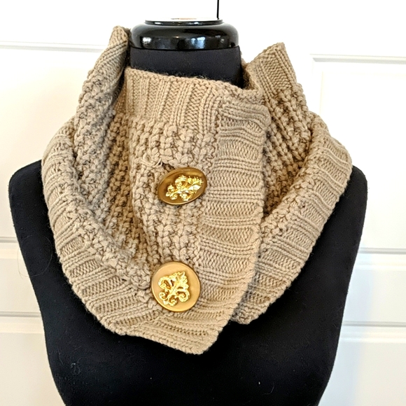 Tan Knit Neck Warmer Muffler with Buttons - Picture 1 of 5